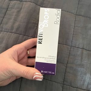 Never opened. Full size Rodial Retinol Drops.